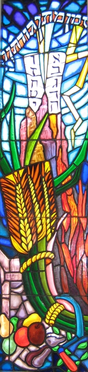 Stained glass depicting Shavuot.